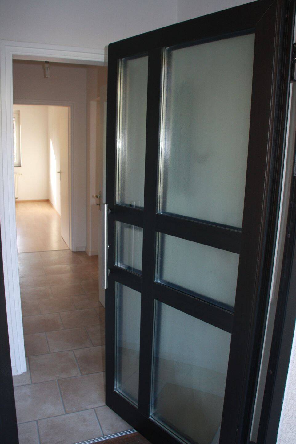 Lichtdurchflutete 2-Zi-Wohnung mit Süd-/Westbalkon in der Nähe des Wöhrder See – Bauvereinstraße 21, 90489 Nürnberg – Vorschaubild 2