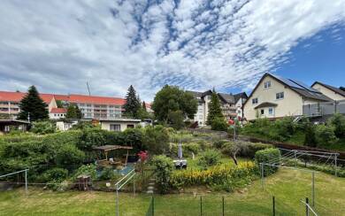 Wohnung zur Miete 267 € 1 Zimmer 46,8 m² 1. Geschoss Zeller Bergstraße 18 Aue 08280