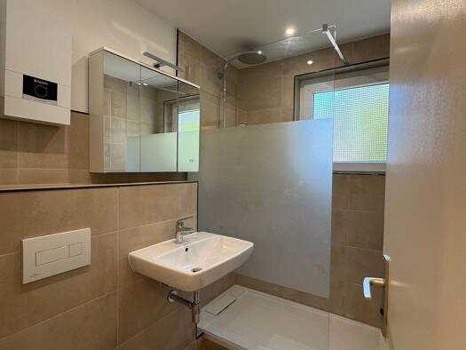 Wohnung zur Miete 800 € 2 Zimmer 67 m² Geschoss 1/4 frei ab sofort Weitmar Bochum 44795