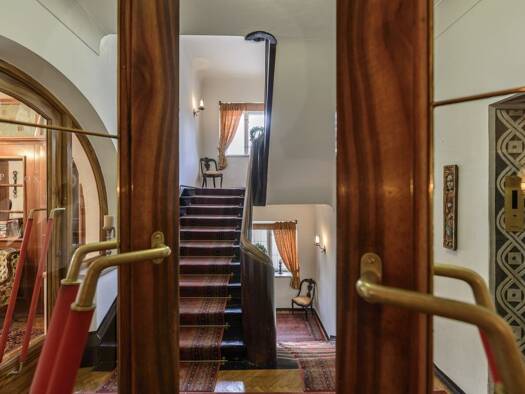 Hotel zum Kauf 35 Zimmer 1.561 m² Grundstück Imst 6460
