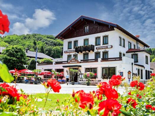 Hotel zum Kauf 2.350.000 € 12 Zimmer 3.462 m² Grundstück Marquartstein 83250