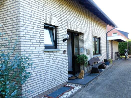 Doppelhaushälfte zum Kauf 360.000 € 4,5 Zimmer 125 m² 320 m² Grundstück Wardenburg II-Ost Wardenburg 26203
