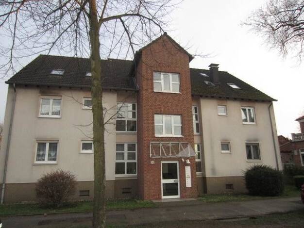 Wohnung zur Miete nur mit Wohnberechtigungsschein 319 € 2 Zimmer 64,1 m² 2. Geschoss frei ab 31.10.2026 Elper Straße 101 Scherlebeck Herten 45701