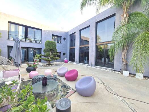 Haus zum Kauf 2.150.000 € 742 m² 1.811 m² Grundstück Estepona 29680