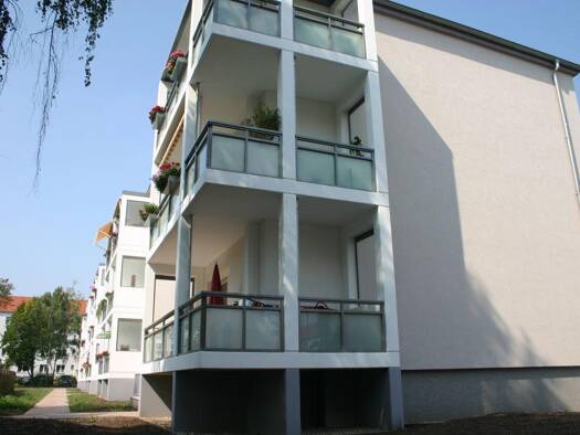 Wohnung zur Miete 527 € 3 Zimmer 65,9 m² 3. Geschoss frei ab 01.09.2026 Schilfbreite 64 Leipziger Str. Magdeburg 39120