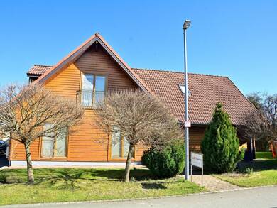 Einfamilienhaus zum Kauf 595.000 € 7 Zimmer 241 m² 1.016 m² Grundstück frei ab sofort Adelshofen Adelshofen 91587
