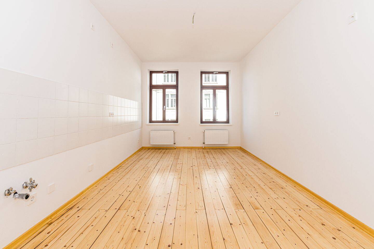 Viel Licht & Platz: 2-Zimmer-Altbauwohnung mit Ost-Balkon – Comeniusstraße 24, 4315 Leipzig – Vorschaubild 6