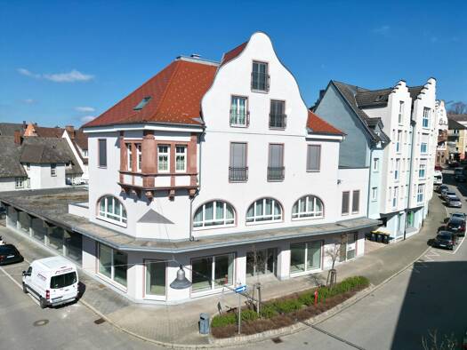 Ladenfläche zur Miete 2.580 € 2 Zimmer 430 m² Verkaufsfläche Donaueschingen 78166
