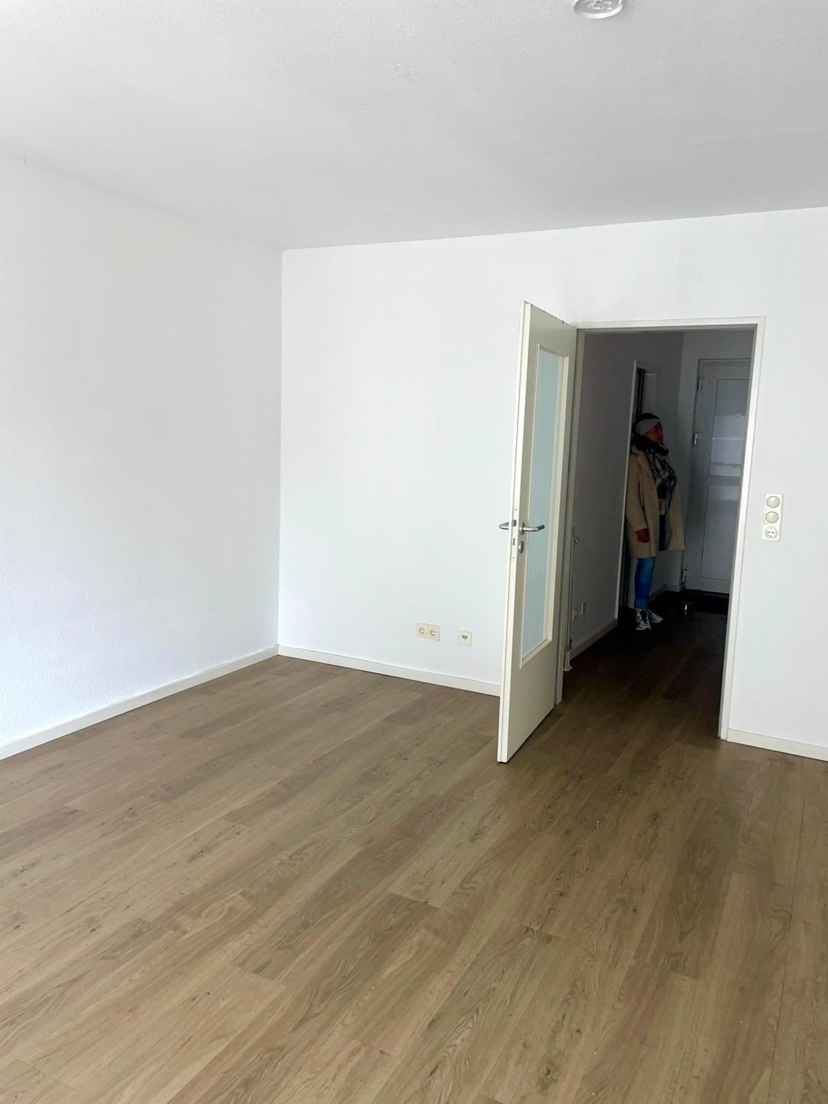 Wohnung zur Miete 499 € 1 Zimmer 43 m²<br/>Wohnfläche 3.<br/>Geschoss Eisenacherstr. 18 Gohlis - Süd Leipzig 04155