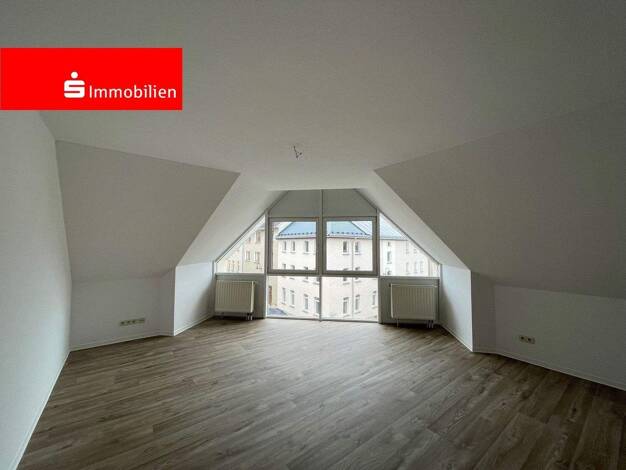 Wohnung zur Miete 563 € 3 Zimmer 93,9 m² 2. Geschoss Auma Auma-Weidatal 07955