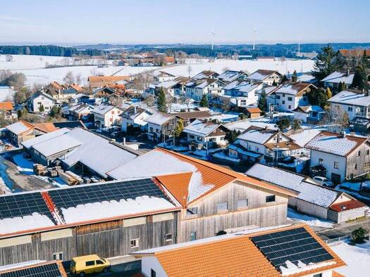 Doppelhaushälfte zum Kauf - Erstbezug 499.000 € 5 Zimmer 140 m² 300 m² Grundstück frei ab 01.05.2026 Weiherweg 3a Ebersbach Obergünzburg 87634