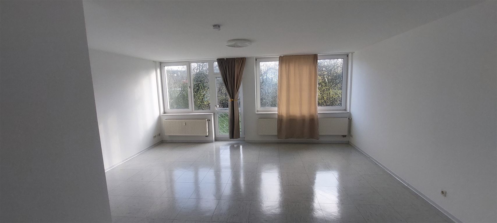 Wohnung zur Miete 330 € 1 Zimmer 47 m²<br/>Wohnfläche 1.<br/>Geschoss ab sofort<br/>Verfügbarkeit Schötmar Bad Salzuflen 32108