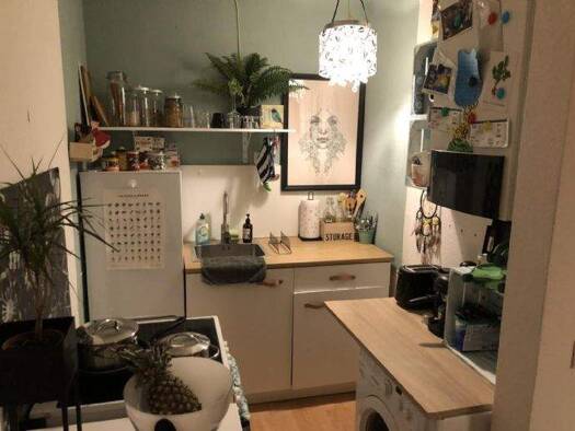 Studio zur Miete 300 € 1 Zimmer 30 m² 1. Geschoss frei ab 01.05.2026 Jülicher Str. 77 Dreikönigenviertel Neuss 41464