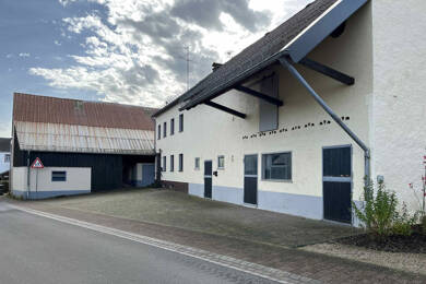 Bauernhaus zum Kauf 148.000 € 5 Zimmer 117 m² 2.693 m² Grundstück Duppach 54597