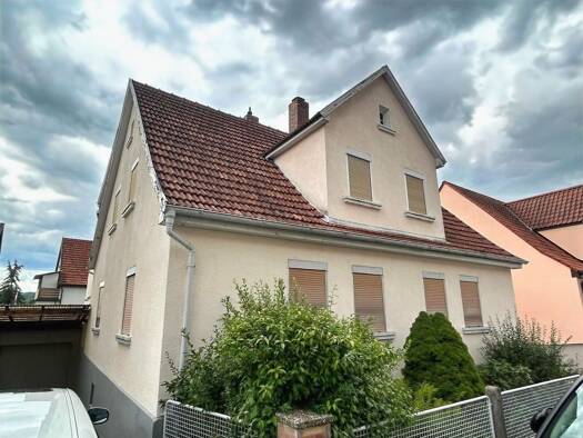 Einfamilienhaus zum Kauf 98.000 € 6 Zimmer 141 m² 330 m² Grundstück Burgkunstadt Burgkunstadt 96224