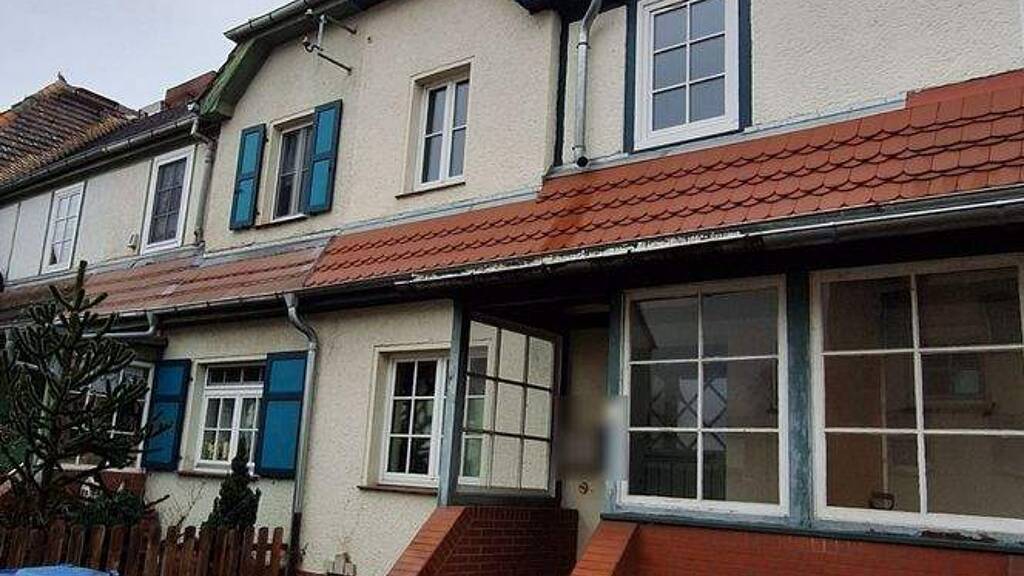 Reihenmittelhaus zum Kauf 139.000 € 3 Zimmer 76 m² 319 m² Grundstück Wolfen Bitterfeld-Wolfen 06766