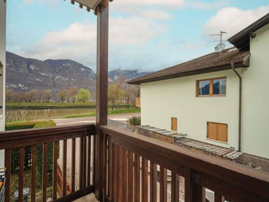 Wohnung zum Kauf 260.000 € 3 Zimmer 65,5 m² 1. Geschoss Reichstraße 5 Neumarkt 39044