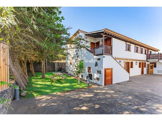 Haus zum Kauf 2.900.000 € 1 Zimmer 1.500 m² Los Realejos 38412