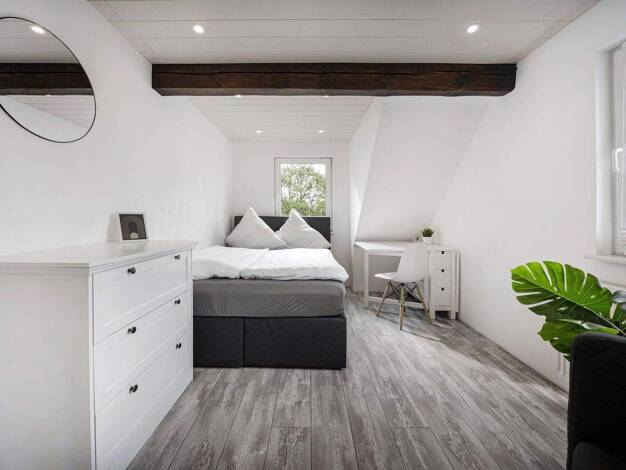 Wohnung zur Miete - Erstbezug 1.690 € 3 Zimmer 80 m² 3. Geschoss Holsterhausen Essen 45147