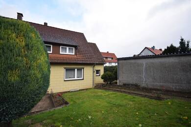 Doppelhaushälfte zum Kauf 160.000 € 6 Zimmer 120 m² 434 m² Grundstück Harlingerode Bad Harzburg 38667