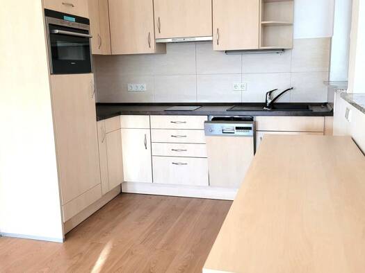 Wohnung zum Kauf 270.000 € 2,5 Zimmer 95 m² 5. Geschoss Sulzbach Sulzbach-Laufen 74429