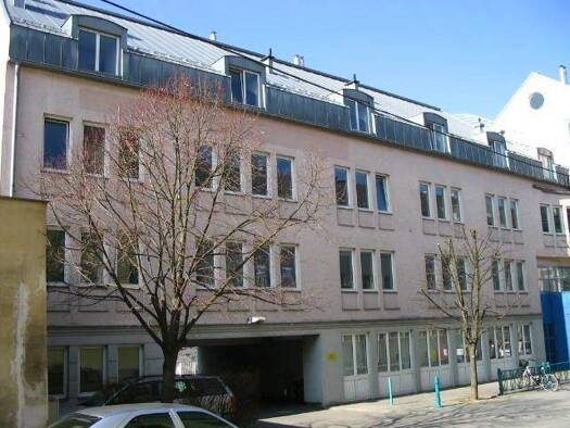 Garage zur Miete 62,72 € St. Pölten 3100