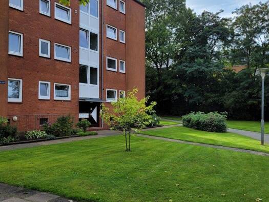 Wohnung zur Miete 650 € 3 Zimmer 65 m² 3. Geschoss frei ab sofort Bad Segeberg 23795