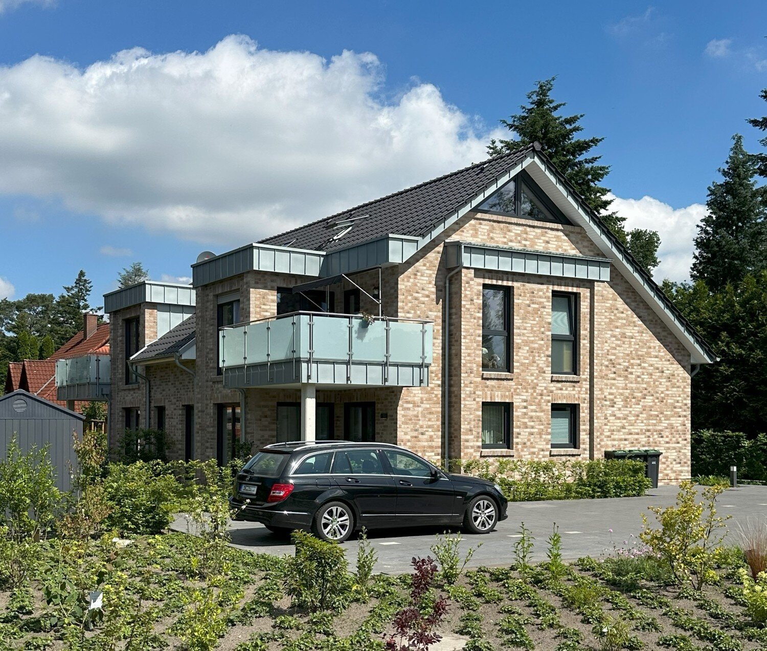 Mehrfamilienhaus zum Kauf 1.124.000 € 307 m²<br/>Wohnfläche 750 m²<br/>Grundstück Schweiburg Jade 26349