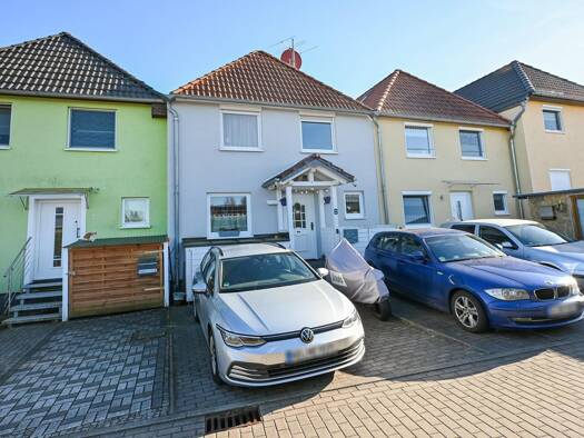 Reihenmittelhaus zum Kauf 235.000 € 4 Zimmer 98 m² 189 m² Grundstück Dodendorf Sülzetal 39171