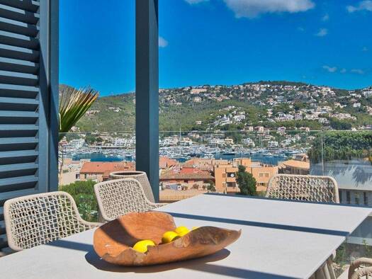 Villa zum Kauf - Erstbezug 8.500.000 € 5 Zimmer 613 m² 1.289 m² Grundstück Andratx / Port d'Andratx 07157