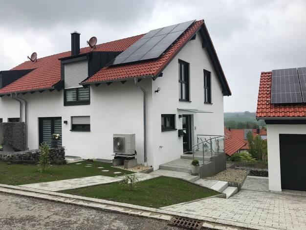 Doppelhaushälfte zum Kauf - Erstbezug 6 Zimmer 212 m² 400 m² Grundstück frei ab sofort Schwindegg 84419