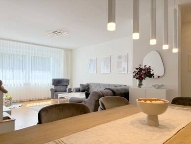 Wohnung zur Miete 605 € 3 Zimmer 76,8 m² 3. Geschoss frei ab 01.08.2025 Edisonstraße 6 Statistischer Bezirk 42 Hamm 59077