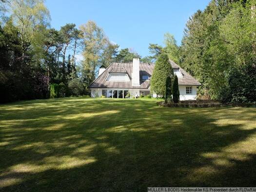 Einfamilienhaus zum Kauf 1.390.000 € 6 Zimmer 210 m² 4.975 m² Grundstück Bendestorf 21227