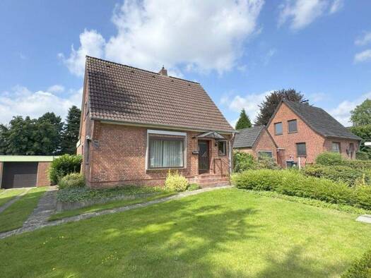 Einfamilienhaus zum Kauf 249.000 € 4,5 Zimmer 107,1 m² 1.054 m² Grundstück frei ab sofort Oldendorf 25588