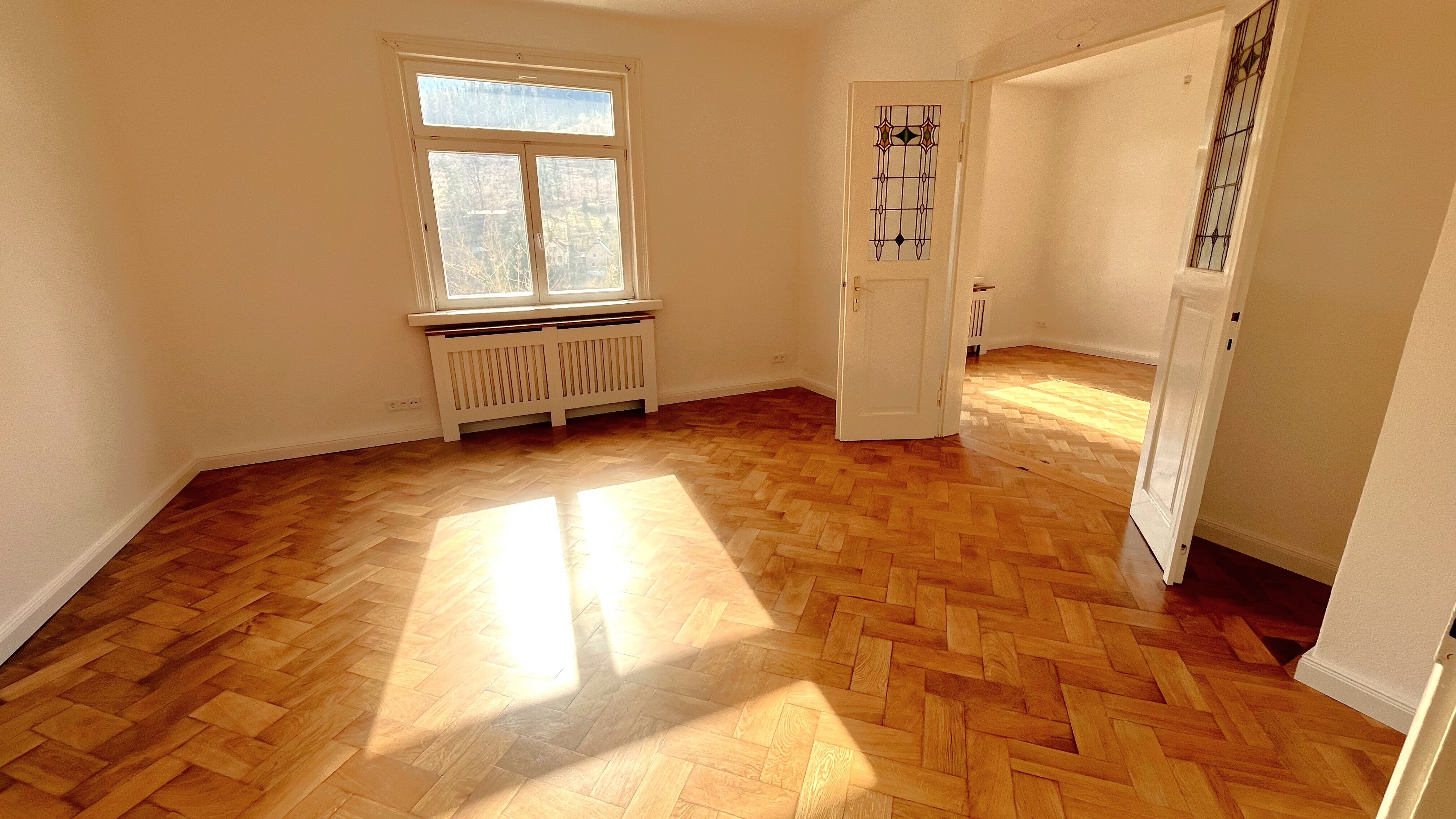 Wohnung zur Miete 558 € 2 Zimmer 62 m²<br/>Wohnfläche EG<br/>Geschoss ab sofort<br/>Verfügbarkeit Ilmenauer Weg 6 Manebach Ilmenau 98693