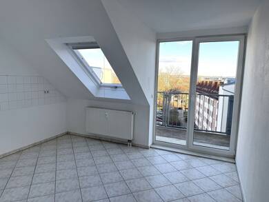 Wohnung zur Miete 499 € 3 Zimmer 80 m² Dachgeschoss, 4. Geschoss Salzstraße 24 Schloßchemnitz 024 Chemnitz 09113