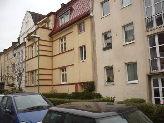 Wohnung zur Miete 460 € 1,5 Zimmer 30 m² Geschoss 1/3 frei ab sofort Josephinenstr. Rüttenscheid Essen 45131