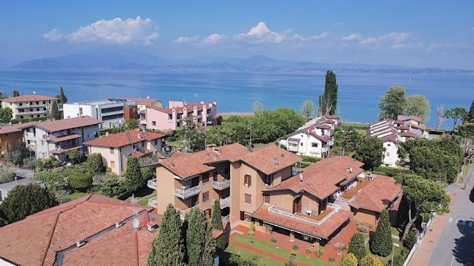 Studio zum Kauf 600.000 € 4 Zimmer 200 m²<br/>Wohnfläche 2.<br/>Geschoss ab sofort<br/>Verfügbarkeit via Garibaldi 29 Sirmione 25019