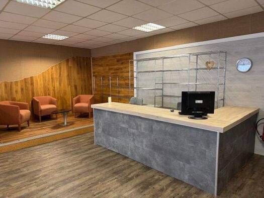 Laden zur Miete 1.500 € 2 Zimmer 250 m² Verkaufsfläche Altenkirchen Altenkirchen (Westerwald) 57610