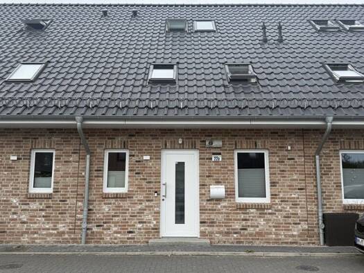 Reihenmittelhaus zur Miete 1.700 € 4 Zimmer 125 m² 140 m² Grundstück Rellingen 25462