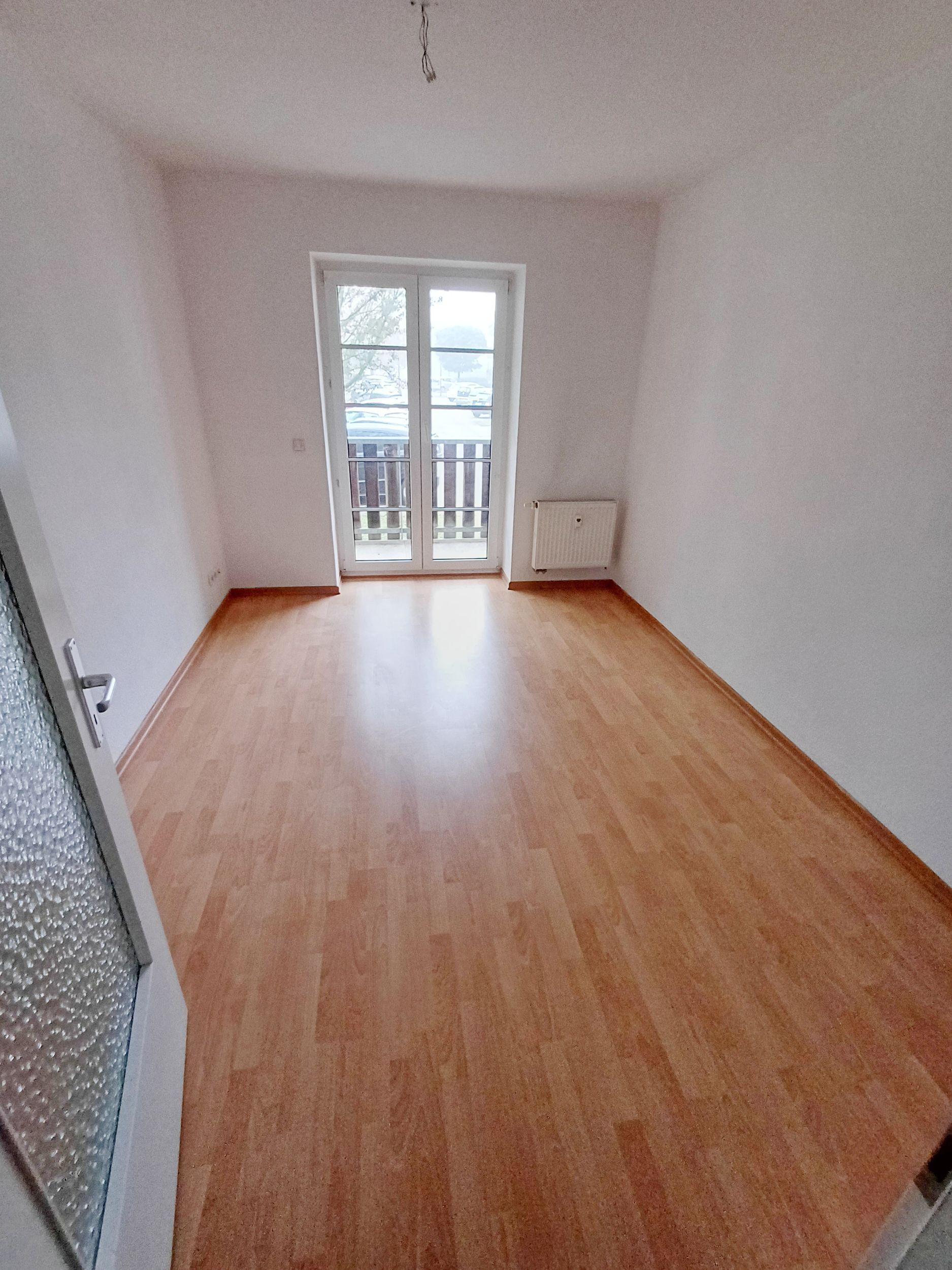 Wohnung zur Miete 360 € 2 Zimmer 40 m²<br/>Wohnfläche EG<br/>Geschoss 15.12.2024<br/>Verfügbarkeit Kabelweg 1 Innerstädtischer Bereich Süd 31 Dessau-Roßlau 06842