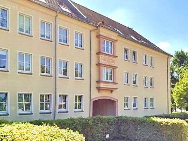 Wohnung zum Kauf 38.999 € 2 Zimmer 56 m² Innenstadt Zwickau 08056