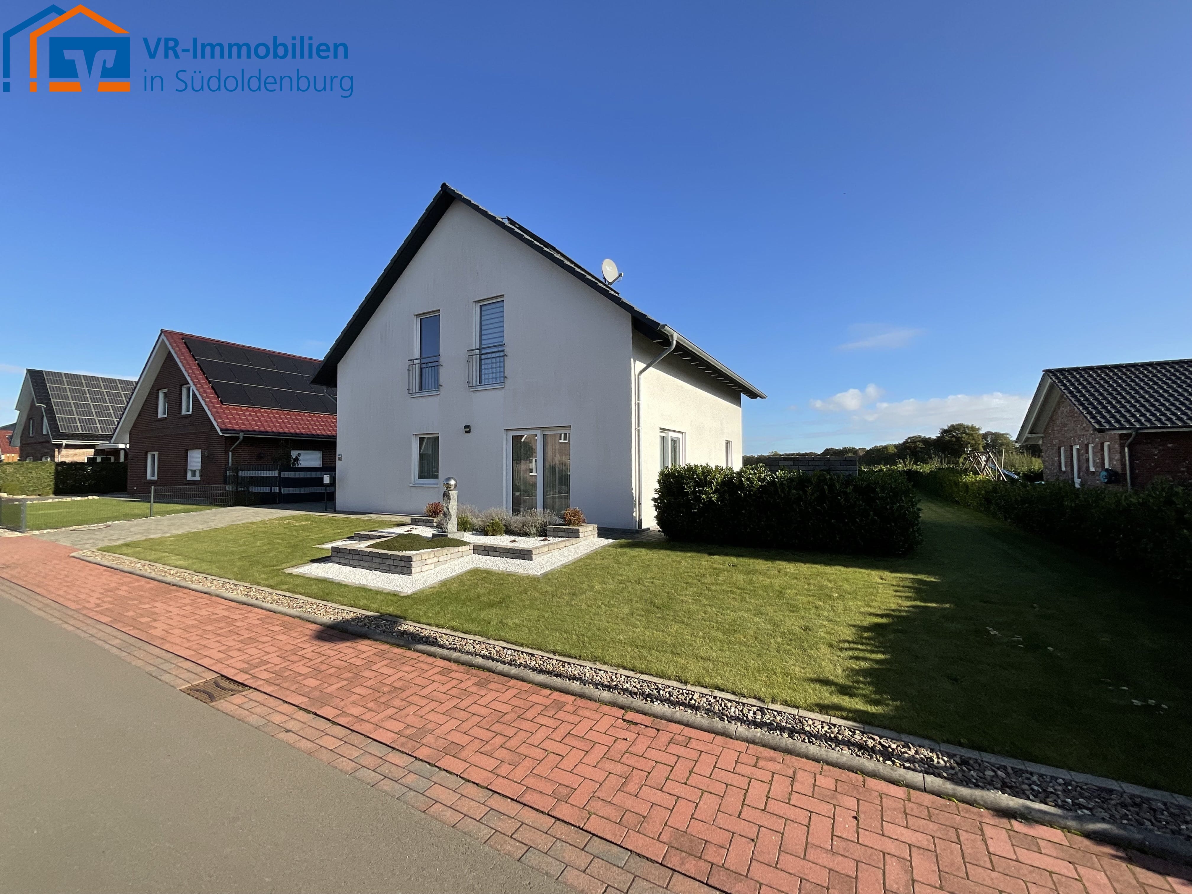 Einfamilienhaus zum Kauf 369.000 € 5 Zimmer 143 m²<br/>Wohnfläche 803 m²<br/>Grundstück Nikolausdorf Garrel 49681