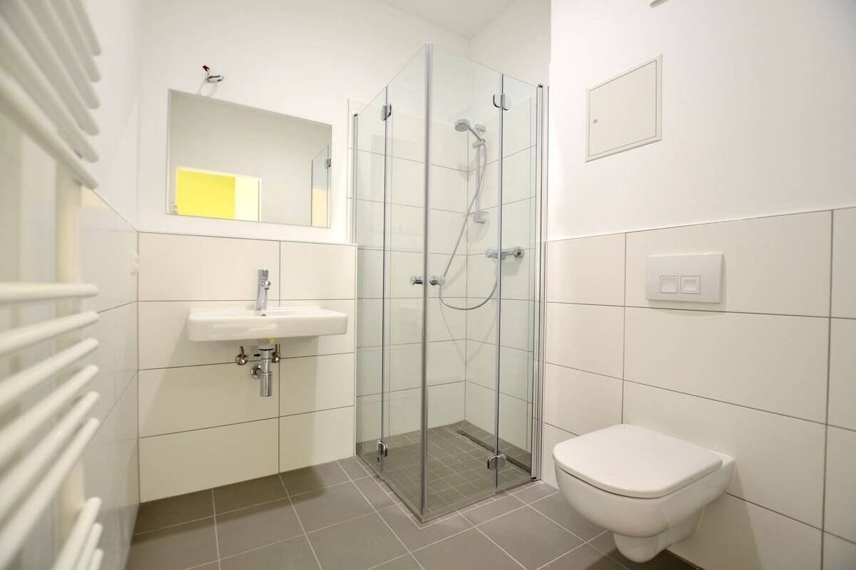 Property thumbnail 7