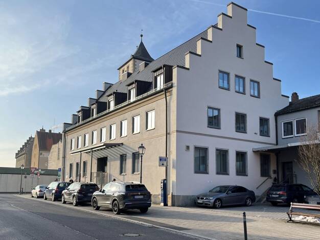 Büro zur Miete provisionsfrei 2.250 € 5 Zimmer 225 m² Bürofläche Haßfurt Haßfurt 97437