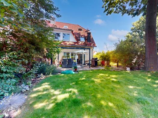 Doppelhaushälfte zum Kauf 599.000 € 6 Zimmer 133,8 m² 536 m² Grundstück Stahnsdorf Stahnsdorf 14532