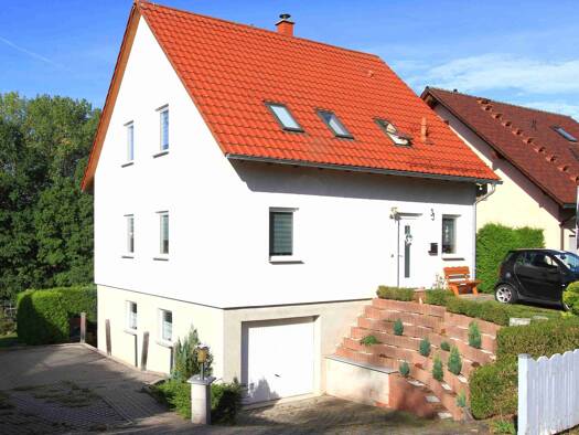 Einfamilienhaus zum Kauf 320.000 € 5 Zimmer 126 m² 779 m² Grundstück Neuhaus-Schierschnitz Föritztal 96524