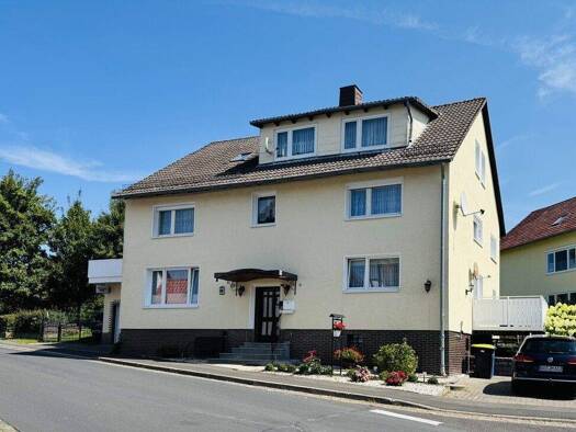 Einfamilienhaus zum Kauf 398.000 € 10 Zimmer 313 m² 450 m² Grundstück Sichelnstein Staufenberg 34355