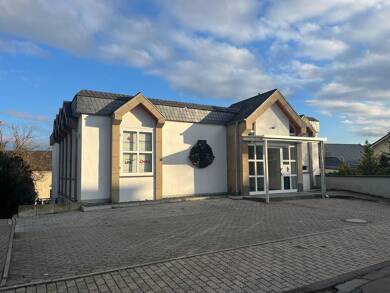 Wohnung zur Miete 900 € 3 Zimmer 103,6 m² EG frei ab sofort Jahnstr. 13 Miesenheim Andernach 56626