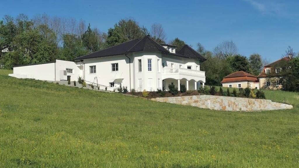 Einfamilienhaus zum Kauf - Erstbezug 950.000 € 8 Zimmer 273 m² 1.166 m² Grundstück Taufkirchen an der Pram 4775